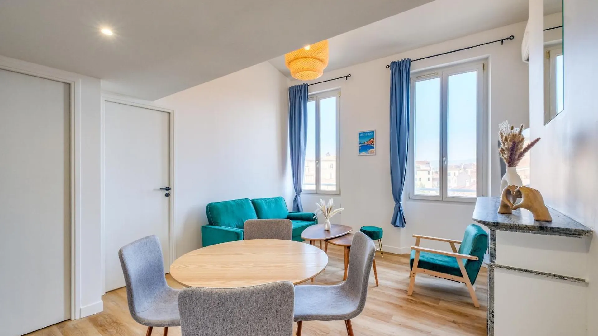 Le Cosy, Elegant, Calm, Central, Bright Marseille 0*,